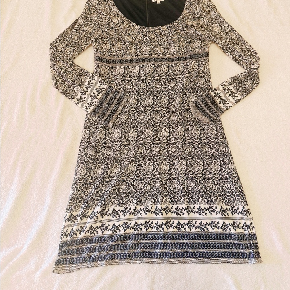 OC by Oleg Cassini Elegant Black and White Patterned Dress